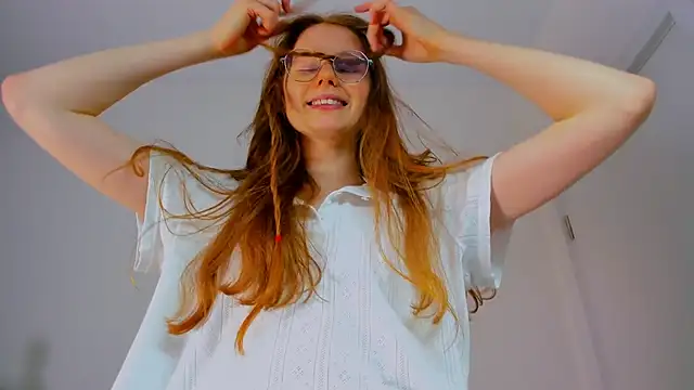 Fire Luna online show from 01-30-25, 11:01