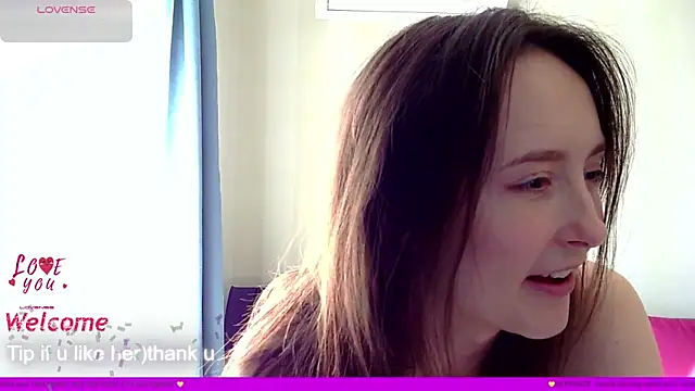 Snapshot of LilyXSky chatting on 10-12-25, 12:15 LilyXSky online show from 10-12-25, 12:15