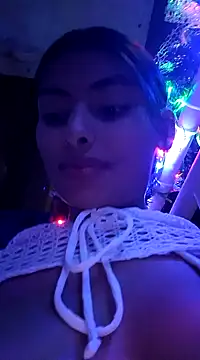 Snapshot of vanyacam_ chatting on 12-13-24, 06:21 vanyacam online show from 12-13-24, 06:21