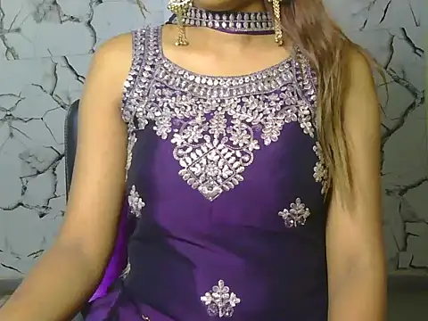Snapshot of your_kritika chatting on 04-27-26, 05:55 your kritika online show from 04-27-26, 05:55