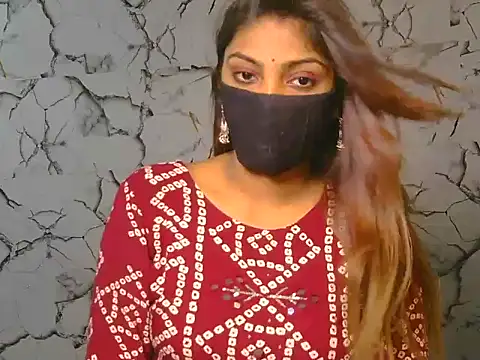 Snapshot of your_kritika chatting on 05-10-26, 02:00 your kritika online show from 05-10-26, 02:00