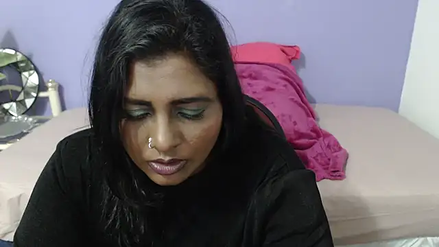 Snapshot of INDIANSIN2 chatting on 05-18-26, 04:46 INDIANSIN2 online show from 05-18-26, 04:46
