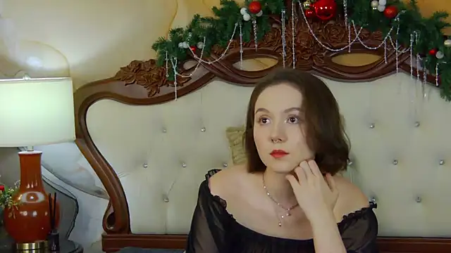 Snapshot of IreneRaye chatting on 12-24-24, 11:06 IreneRaye online show from 12-24-24, 11:06