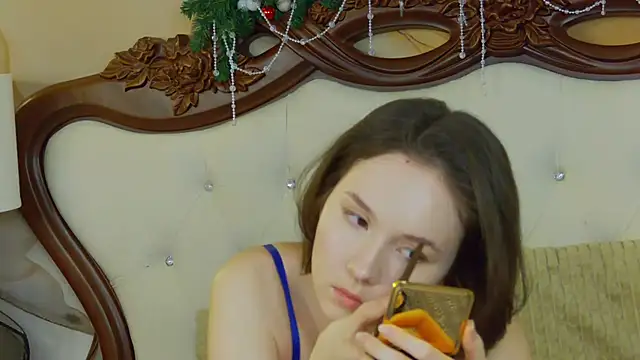 Snapshot of IreneRaye chatting on 01-05-25, 04:36 IreneRaye online show from 01-05-25, 04:36