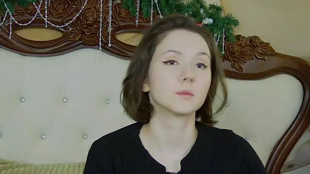 Snapshot of IreneRaye chatting on 01-09-25, 04:52 IreneRaye online show from 01-09-25, 04:52