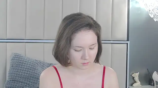 Snapshot of IreneRaye chatting on 01-13-25, 04:39 IreneRaye online show from 01-13-25, 04:39