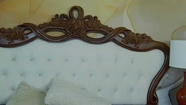 Snapshot of IreneRaye chatting on 01-14-25, 11:10 IreneRaye online show from 01-14-25, 11:10