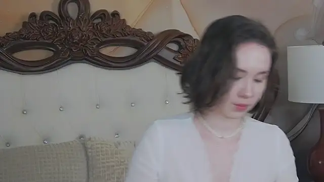 Snapshot of IreneRaye chatting on 02-05-25, 04:48 IreneRaye online show from 02-05-25, 04:48