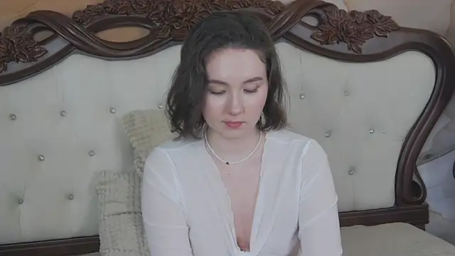 Snapshot of IreneRaye chatting on 02-05-25, 11:23 IreneRaye online show from 02-05-25, 11:23