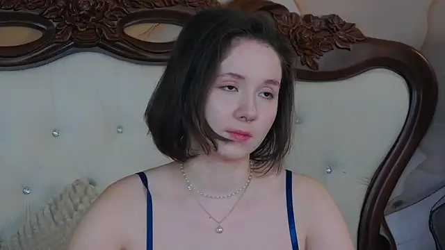 Snapshot of IreneRaye chatting on 02-18-25, 04:48 IreneRaye online show from 02-18-25, 04:48