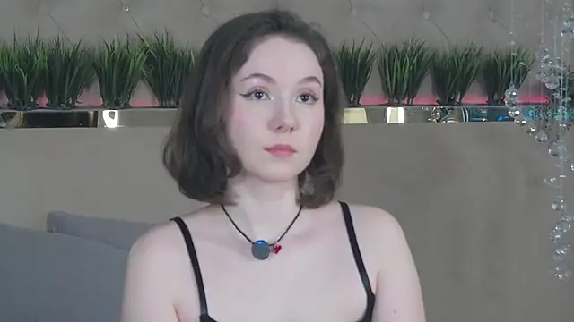 Snapshot of IreneRaye chatting on 03-17-25, 11:42 IreneRaye online show from 03-17-25, 11:42