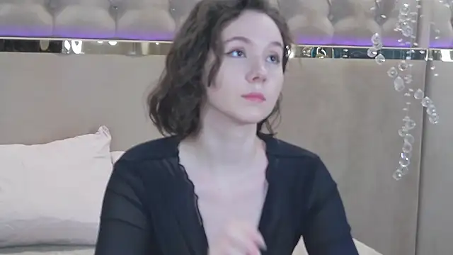 Snapshot of IreneRaye chatting on 03-22-25, 05:49 IreneRaye online show from 03-22-25, 05:49