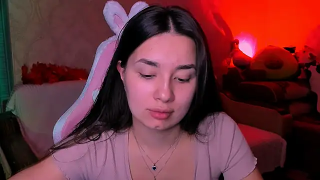 Snapshot of Swee_Alicee chatting on 11-01-25, 08:33 Swee Alicee online show from 11-01-25, 08:33