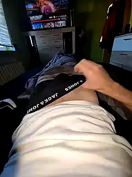 Nkls XL online show from 12-28-24, 12:45