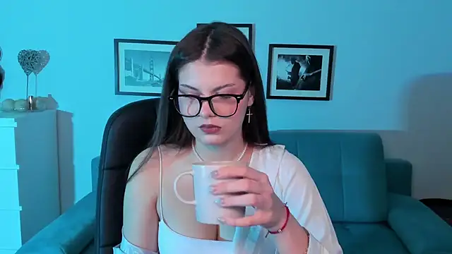 AdeliaKiss online show from 01-22-25, 05:06