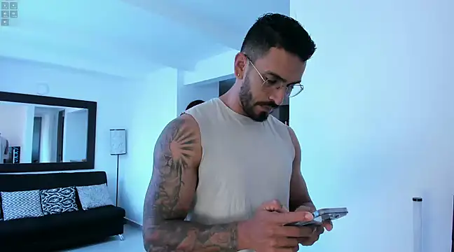 tony muscle online show from 01-06-25, 09:22