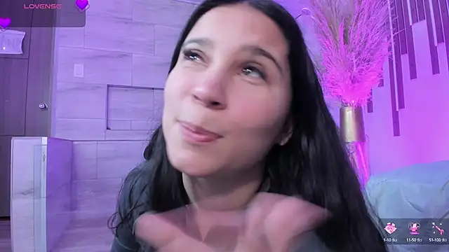 aisha   online show from 02-03-25, 11:47