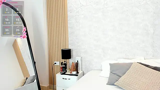 Snapshot of mayragonzpe__ chatting on 01-31-25, 01:23 mayragonzpe online show from 01-31-25, 01:23