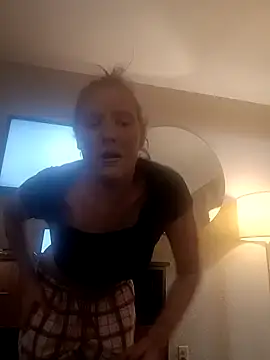 Snapshot of BluEyeGemini333 chatting on 01-13-25, 03:01 BluEyeGemini333 online show from 01-13-25, 03:01