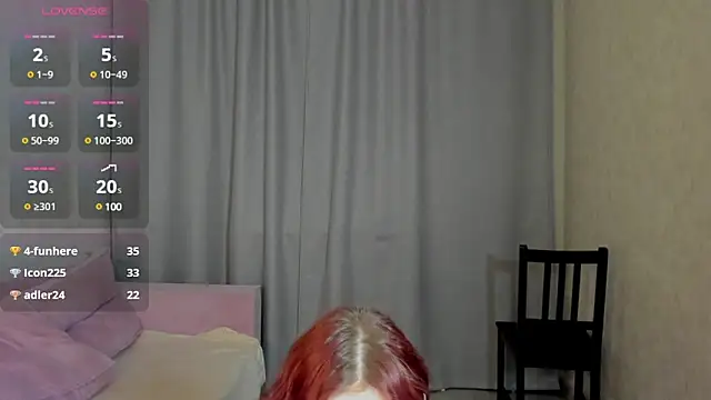 Snapshot of Miss_you_kiss chatting on 02-01-25, 10:15 Miss you kiss online show from 02-01-25, 10:15