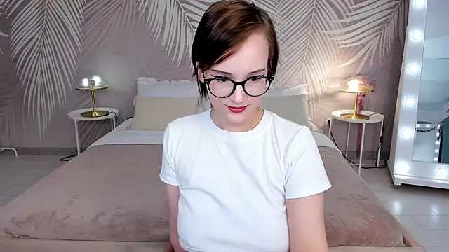 Snapshot of StellaGloww chatting on 01-26-25, 08:14 StellaGloww online show from 01-26-25, 08:14