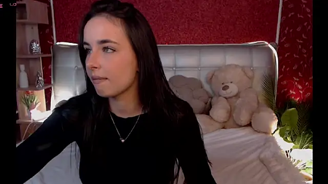 AuroraAksnesss online show from 09-13-25, 11:21