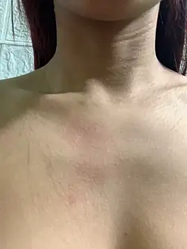 Snapshot of Sweety_008 chatting on 01-05-25, 01:15 Sweety 008 online show from 01-05-25, 01:15