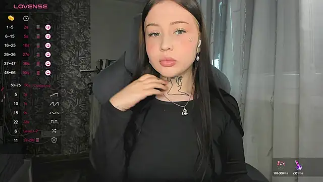 Snapshot of kate8ketee8 chatting on 12-23-24, 11:57 kate8ketee8 online show from 12-23-24, 11:57