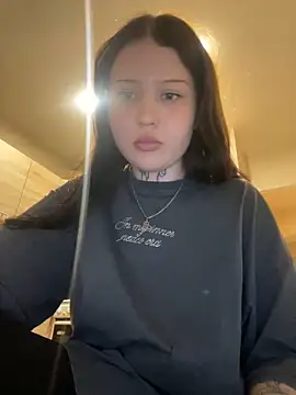 Snapshot of kate8ketee8 chatting on 03-06-25, 04:07 kate8ketee8 online show from 03-06-25, 04:07