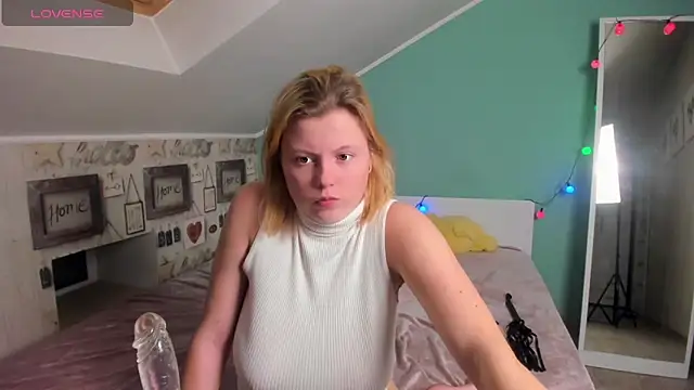 LillyDepp online show from 12-20-24, 12:30