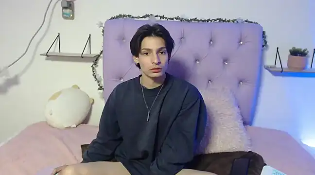 Apolo Hidalgo01 online show from 01-30-25, 04:13