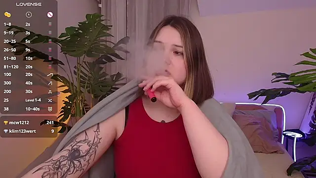 Alice Walters online show from 03-06-25, 07:21