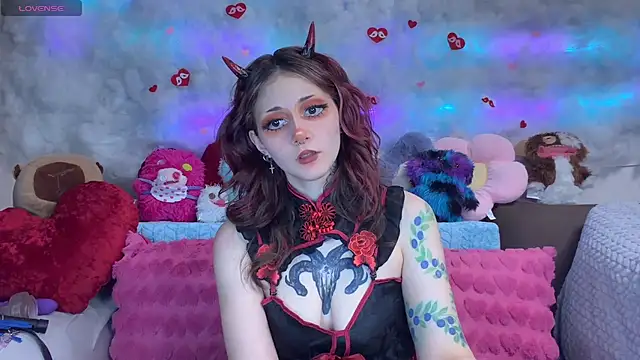 Snapshot of _Devill_Baby chatting on 02-09-26, 07:18 Devill Baby online show from 02-09-26, 07:18