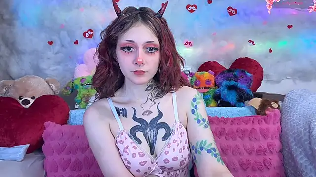 Snapshot of _Devill_Baby chatting on 02-14-26, 05:43 Devill Baby online show from 02-14-26, 05:43