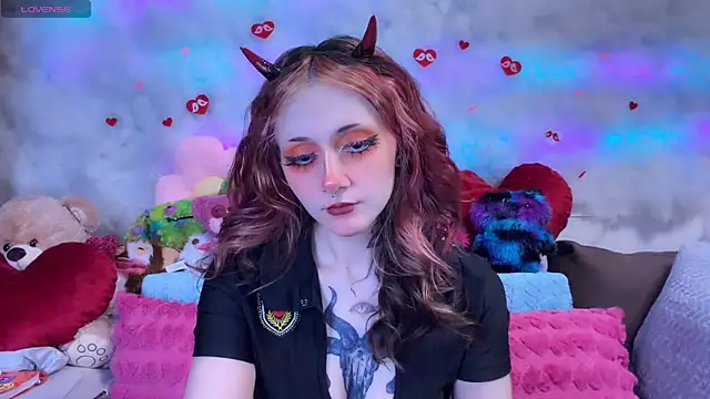 Snapshot of _Devill_Baby chatting on 02-27-26, 08:09 Devill Baby online show from 02-27-26, 08:09