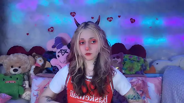 Snapshot of _Devill_Baby chatting on 04-30-26, 08:57 Devill Baby online show from 04-30-26, 08:57