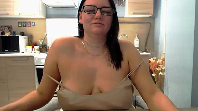 Sophy  soft online show from 02-08-25, 06:12