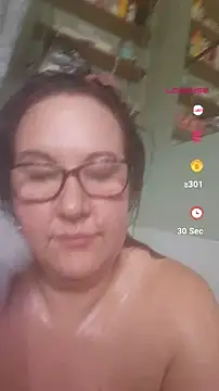 Snapshot of Bekahblows chatting on 07-27-26, 02:02 Bekahblows online show from 07-27-26, 02:02