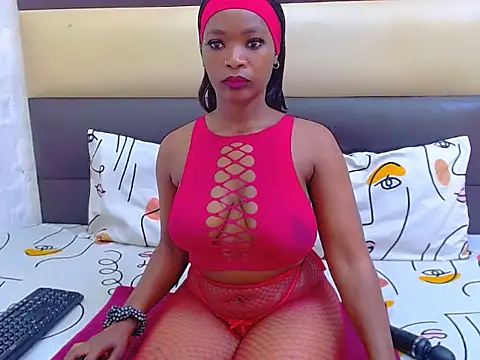 NunuBerry16 online show from 01-08-26, 08:05