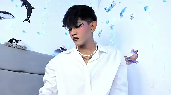 Snapshot of andrew_uwu_ chatting on 12-11-24, 10:38 andrew uwu online show from 12-11-24, 10:38