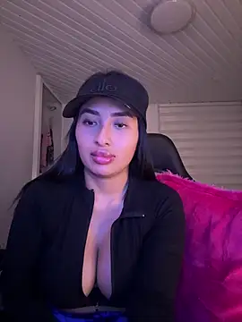 Anily Lovely online show from 04-12-26, 11:43