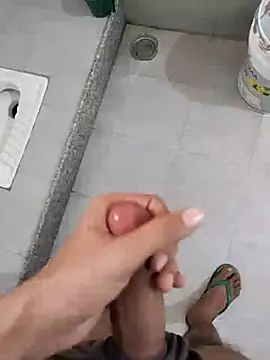 Snapshot of Sharmaji0 chatting on 02-01-25, 11:10 Sharmaji0 online show from 02-01-25, 11:10