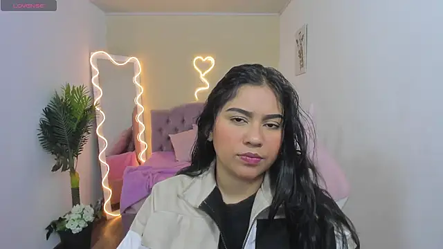 kendra tay online show from 02-04-25, 03:22