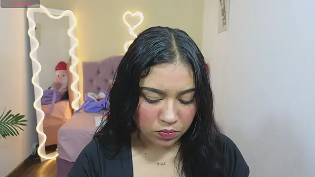 kendra tay online show from 03-07-25, 03:19