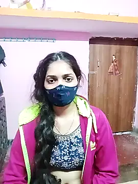 Snapshot of Cute-Simmi chatting on 12-18-24, 12:29 Cute-Simmi online show from 12-18-24, 12:29