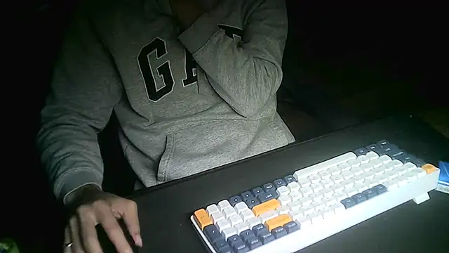 Ryan67533 online show from 11-23-25, 02:44