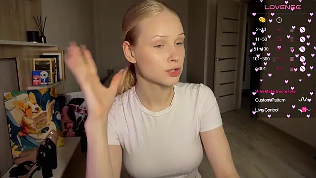 lisa barbie online show from 10-06-25, 08:12