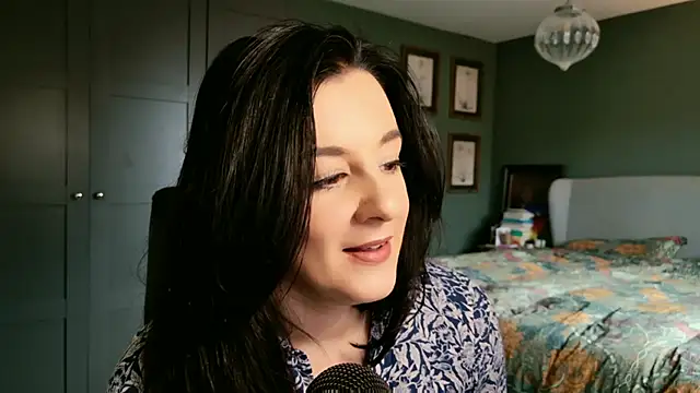 Snapshot of flatwhite0 chatting on 02-20-26, 10:05 flatwhite0 online show from 02-20-26, 10:05