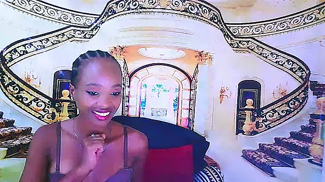 Snapshot of EbonyCreamy69 chatting on 01-03-25, 12:33 EbonyCreamy69 online show from 01-03-25, 12:33