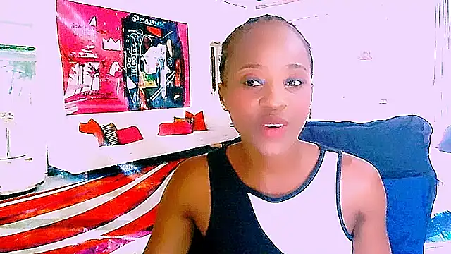 Snapshot of EbonyCreamy69 chatting on 01-09-25, 01:13 EbonyCreamy69 online show from 01-09-25, 01:13